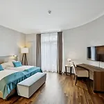 Glandon Elite Ξενοδοχείο 4*
