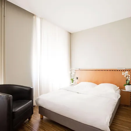 Otel Glandon Elite