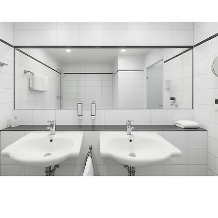 Glandon Elite Hotel 4*