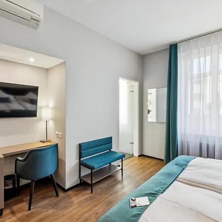 Otel Glandon Elite