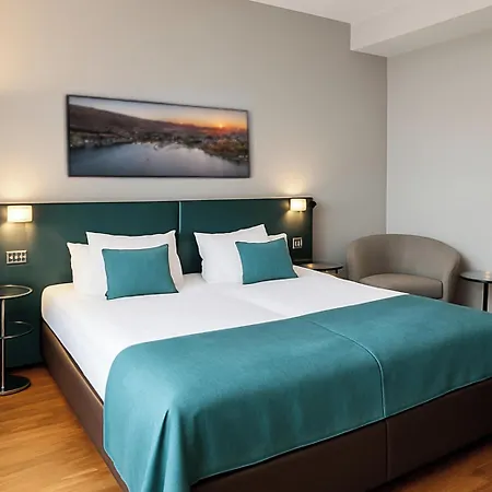 Glandon Elite Hotel 4*