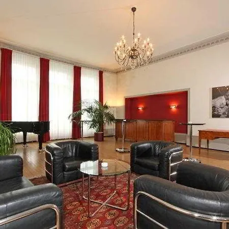 Hotell Glandon Elite 4*