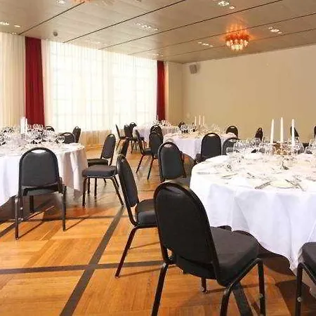 Glandon Elite Hotel 4*