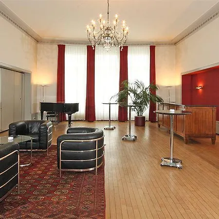 Art Deco Elite Szálloda