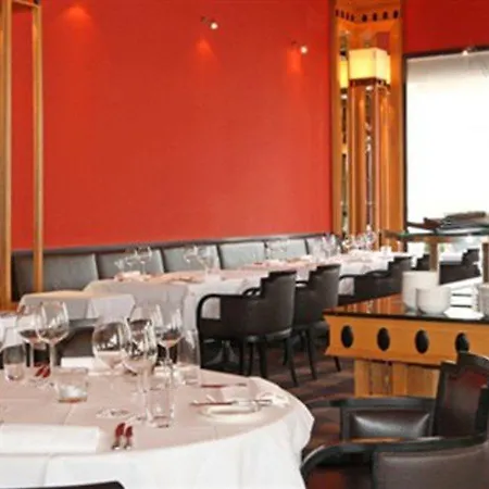 Hotel Art Deco Elite 4*