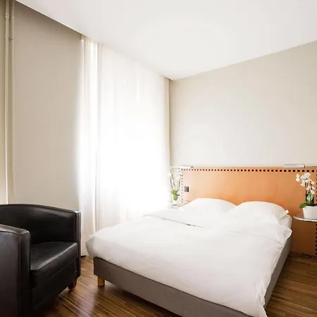 Hotel Art Deco Elite 4*
