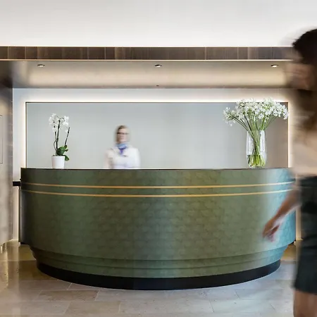 Art Deco Elite Szálloda Biel