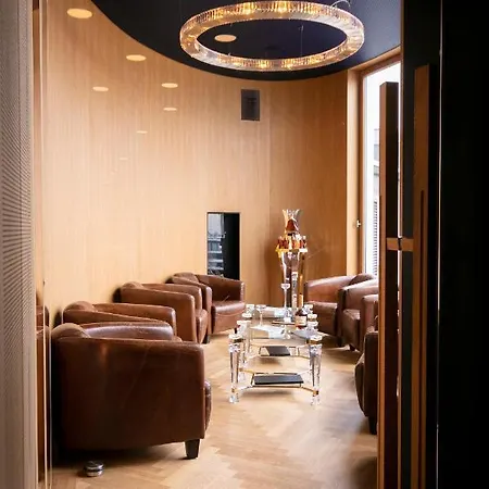 Art Deco Elite Szálloda 4*