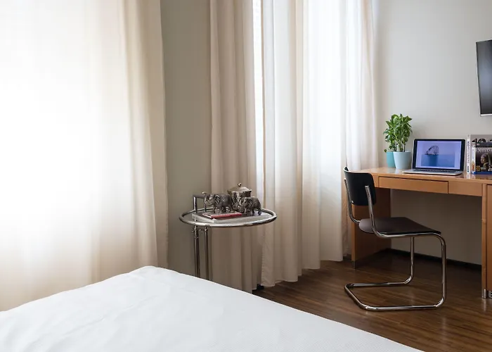 Glandon Elite Hotel 4*