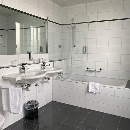 Glandon Elite 4* Biel